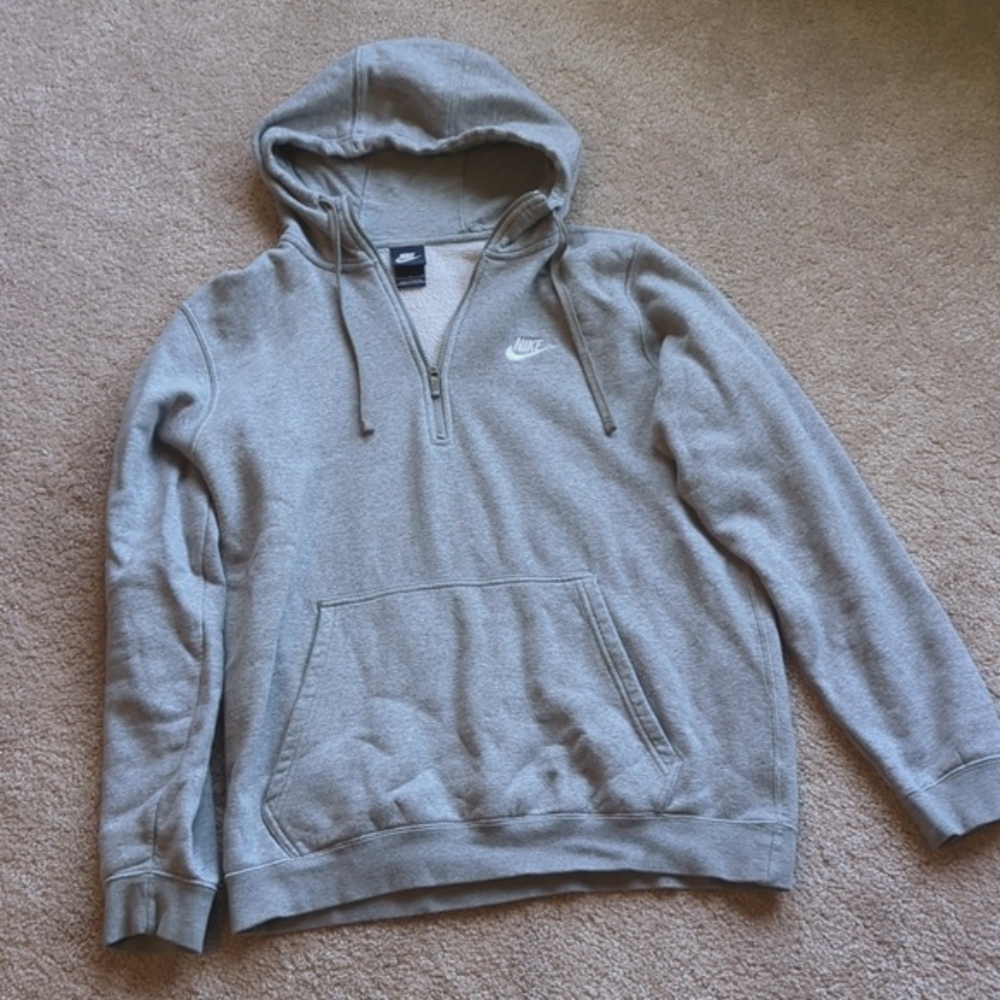 Nike Gray 1/4 Zip Hoodie (Large)